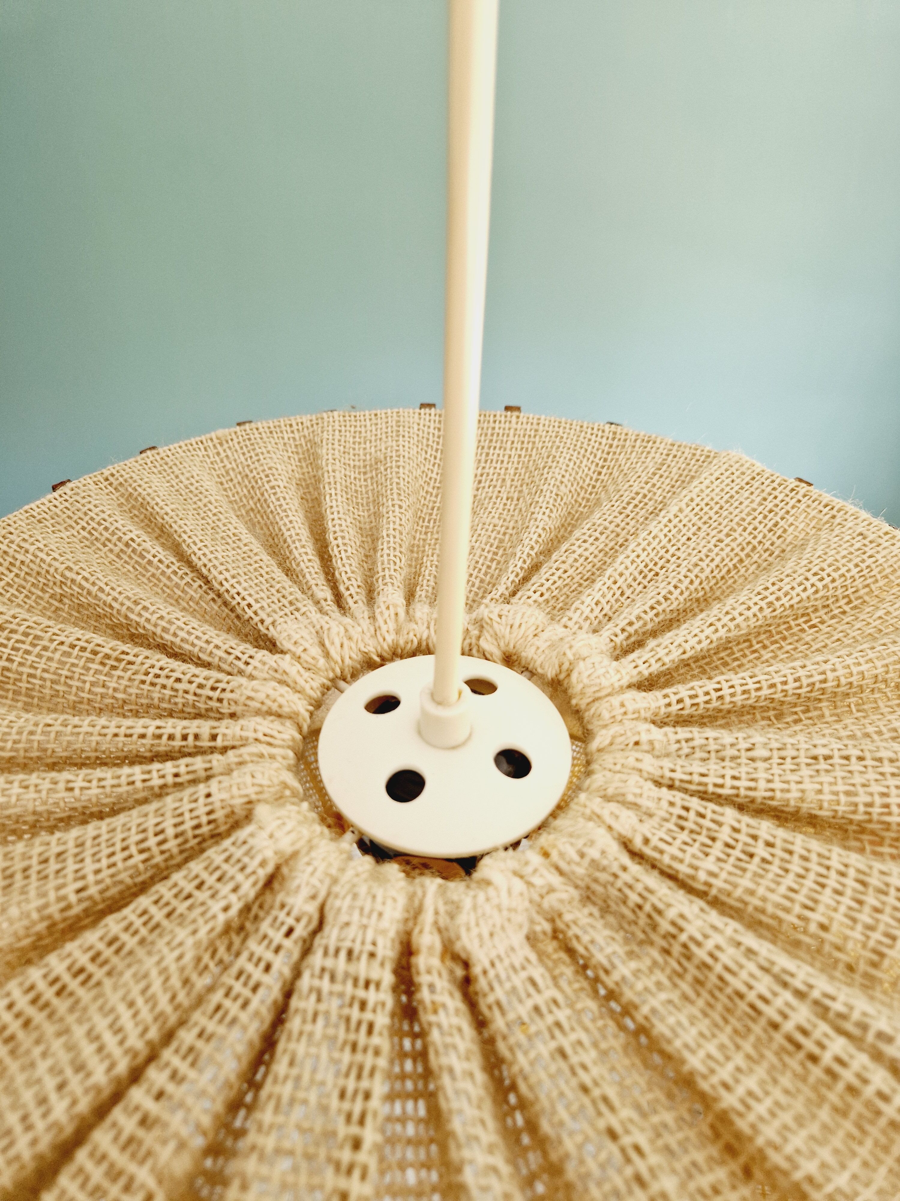 Scandinavian pendant lamp in teak and burlap, 60s