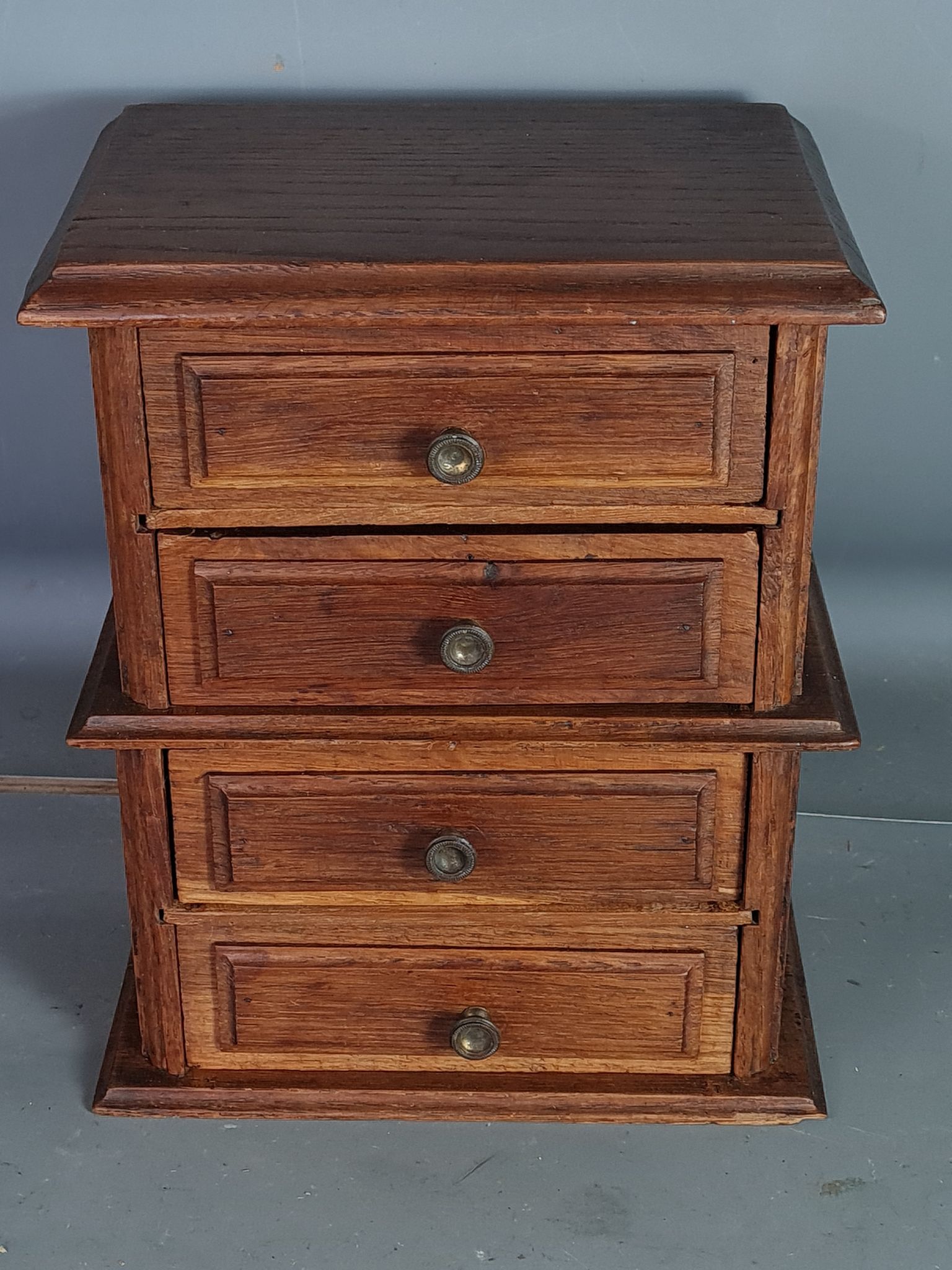 Box with 4 drawers for sewing or other storage in oak wood
