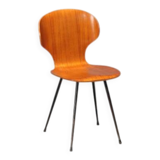 1960s chair made of curved plywood
