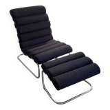 Fauteuil et repose-pieds