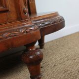 Half-moon shaped serving trolley
