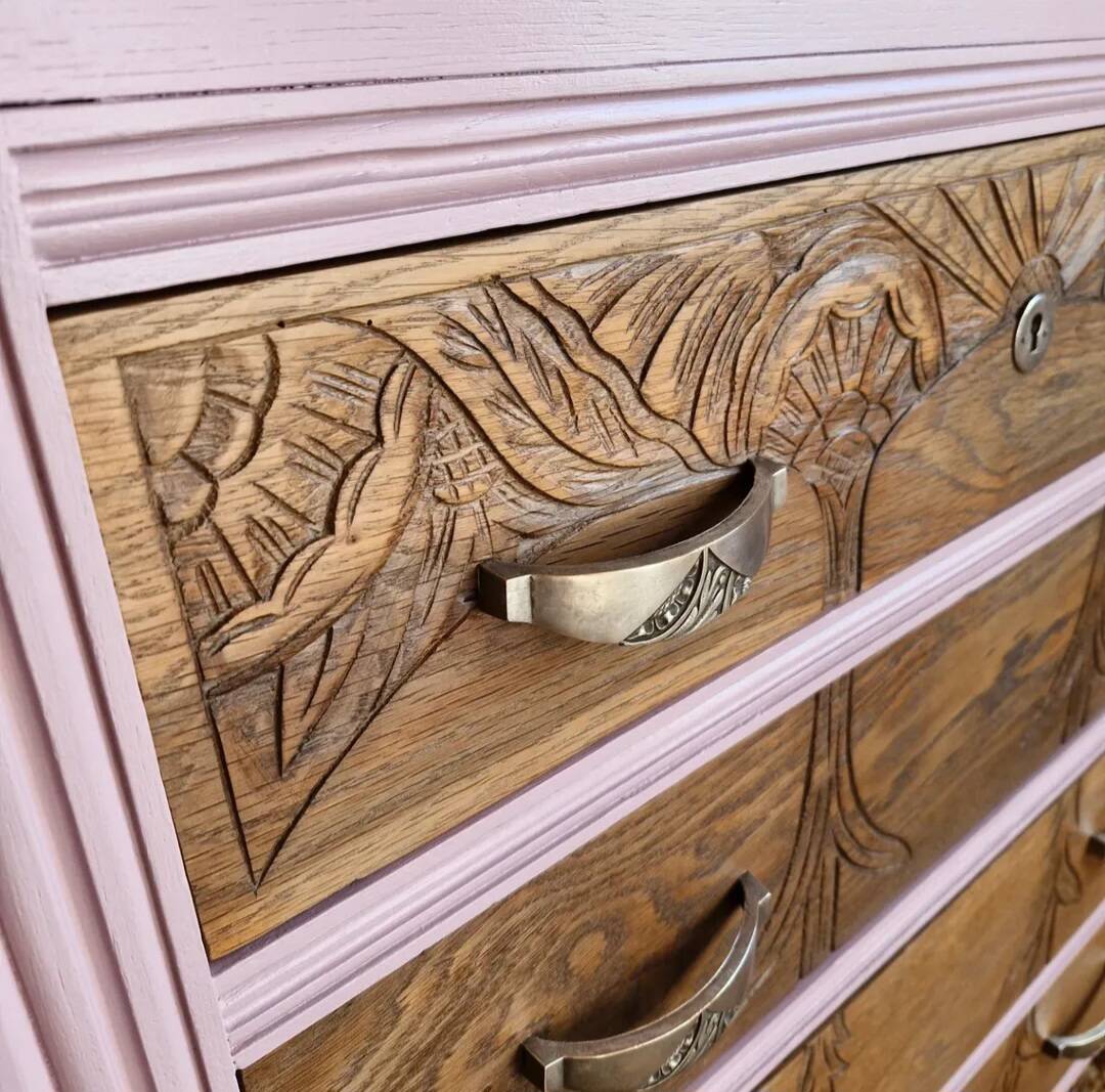 Art Deco chest of drawers
