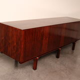 Sideboard in rio-rosewood by Gianfranco Frattini for Bernini - Italy - 1960's