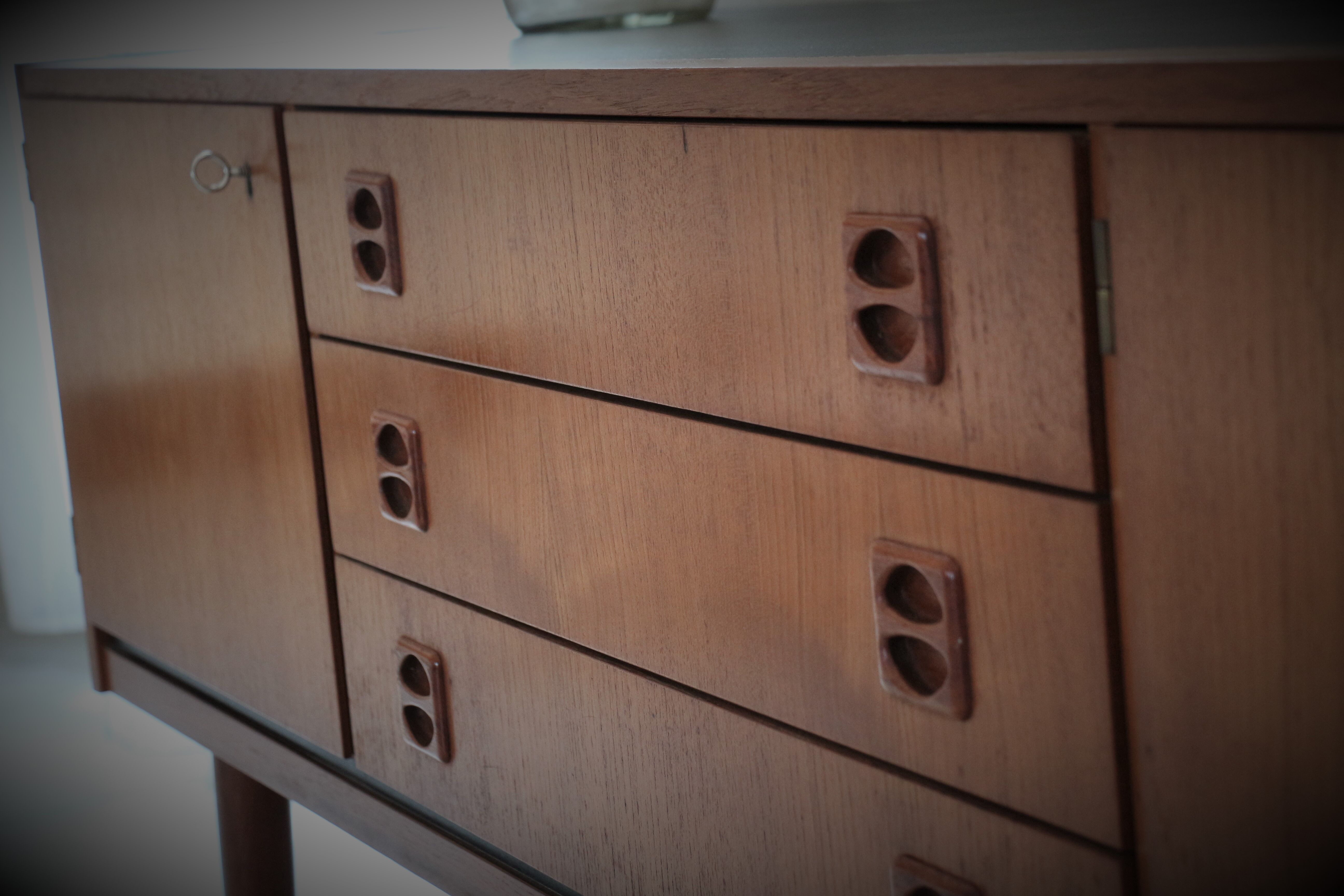 Scandinavian scandinave