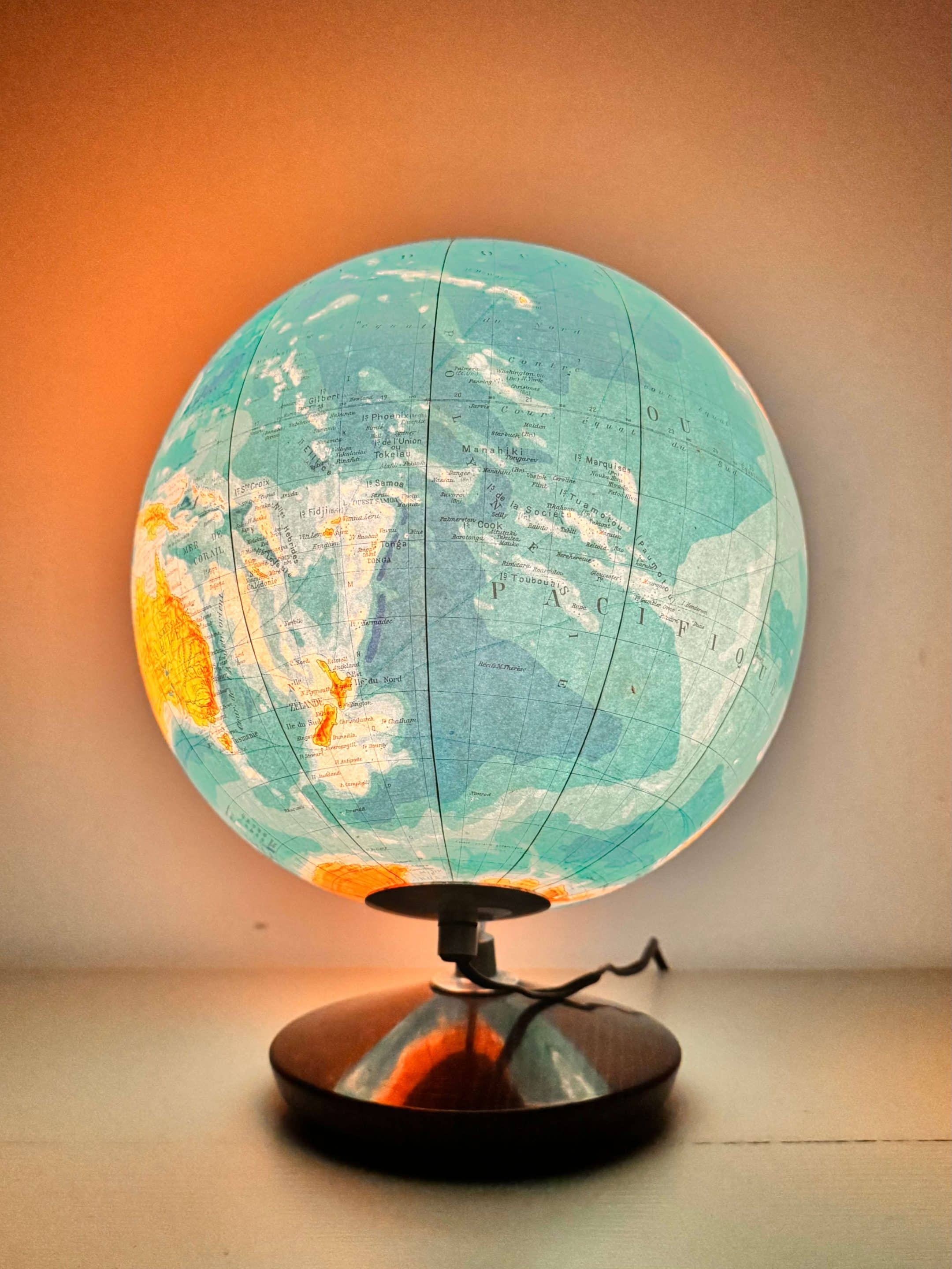 Duo globe terrestre « Colomb », vers 1960
