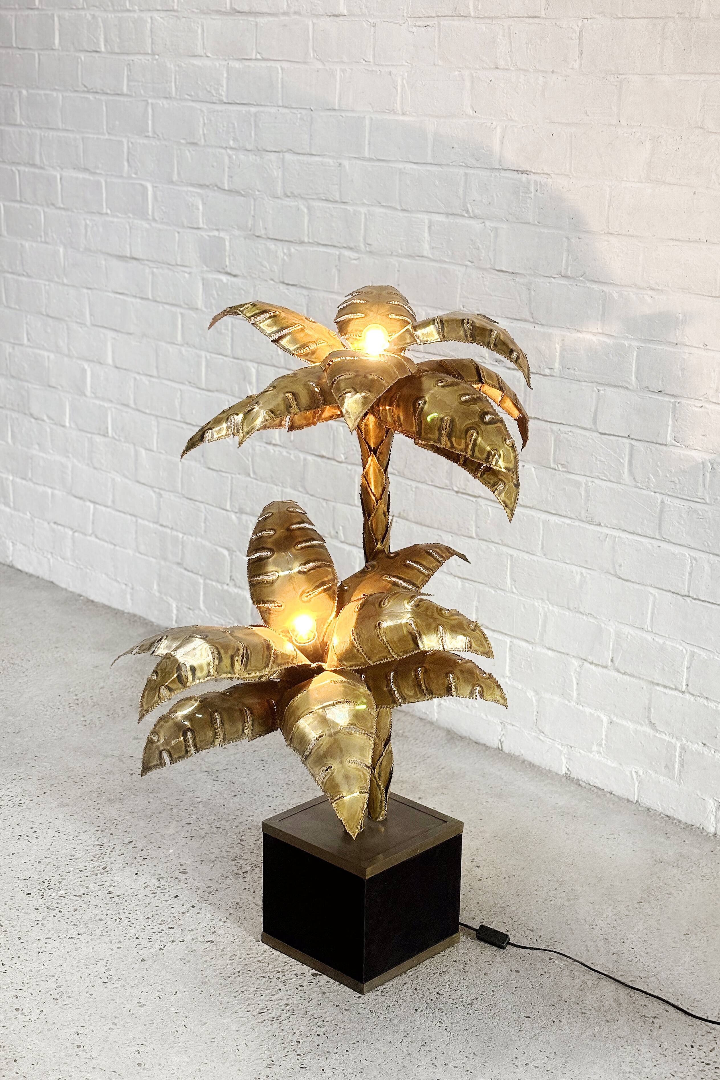 French Brass Palm Tree Floor or Side Lamp attributed to Maison Jansen, 1970's