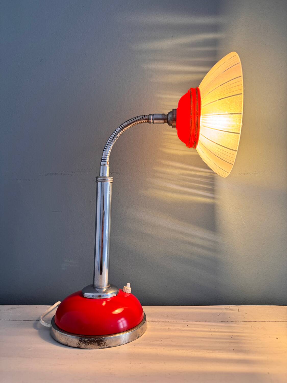 Vintage 50's Rockabilly Desk Lamp