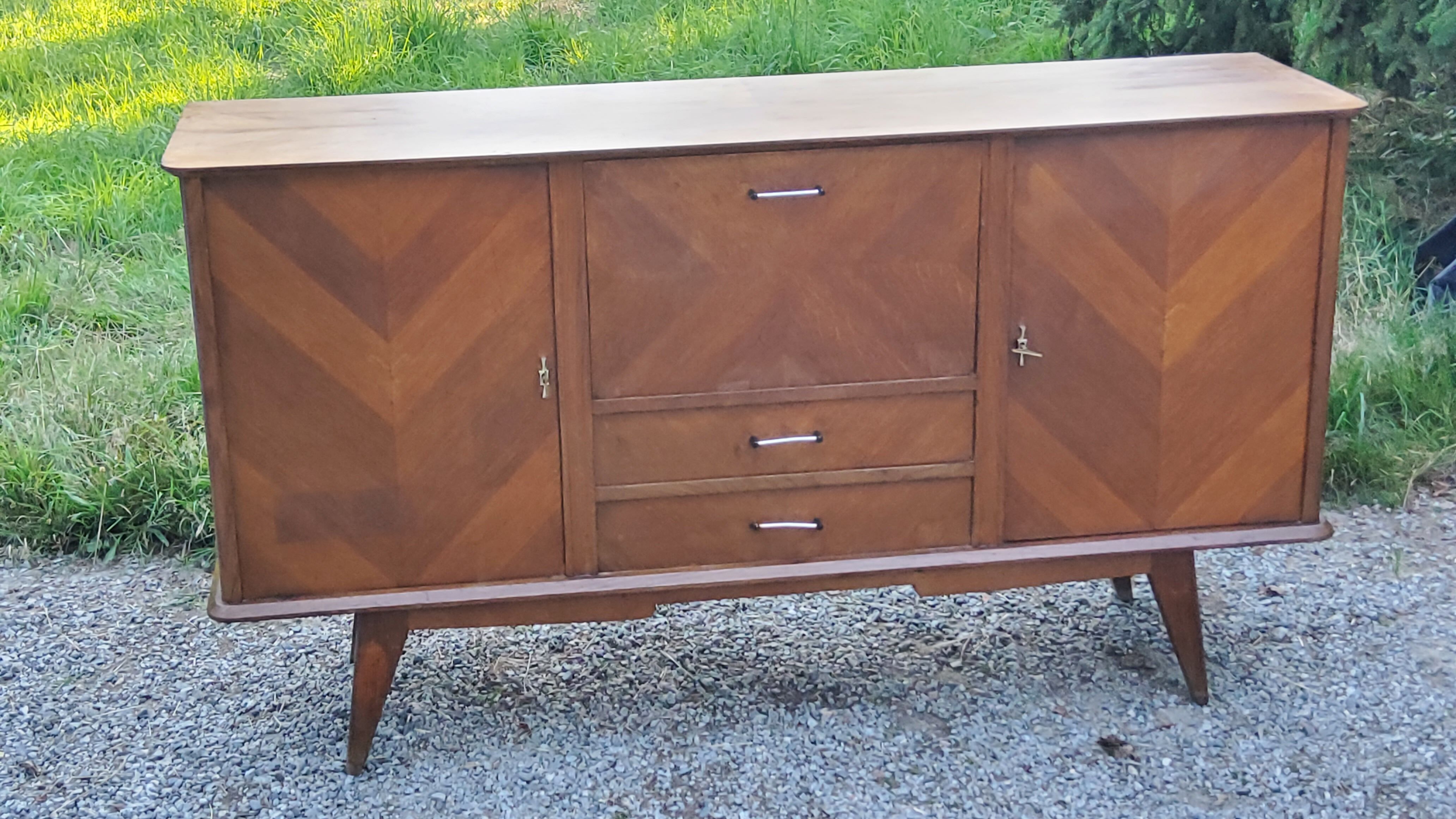 Vintage gold oak row feet compass from the 50s