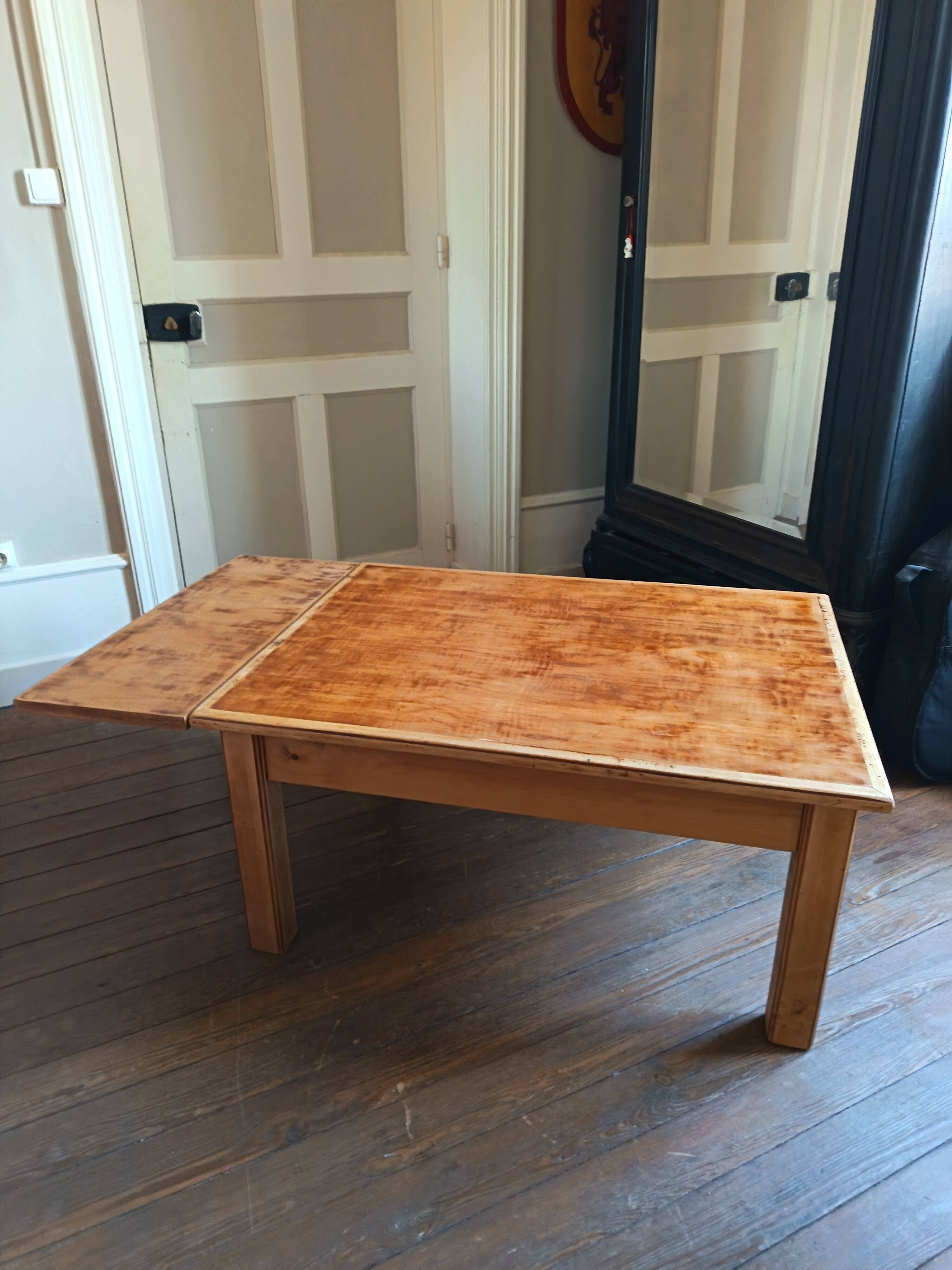 Table basse de ferme en bois patiné avec rallonge
