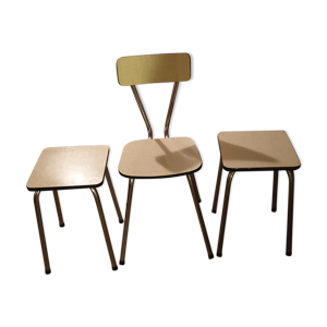 Chaise et tabourets  - formica