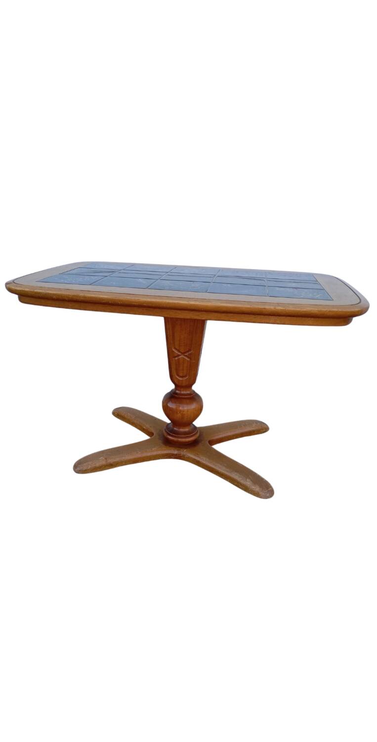 Vintage coffee table made of solid wood and black ceramic from the 1940s/50s.