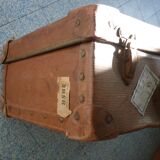 Unica red-haired suitcase
