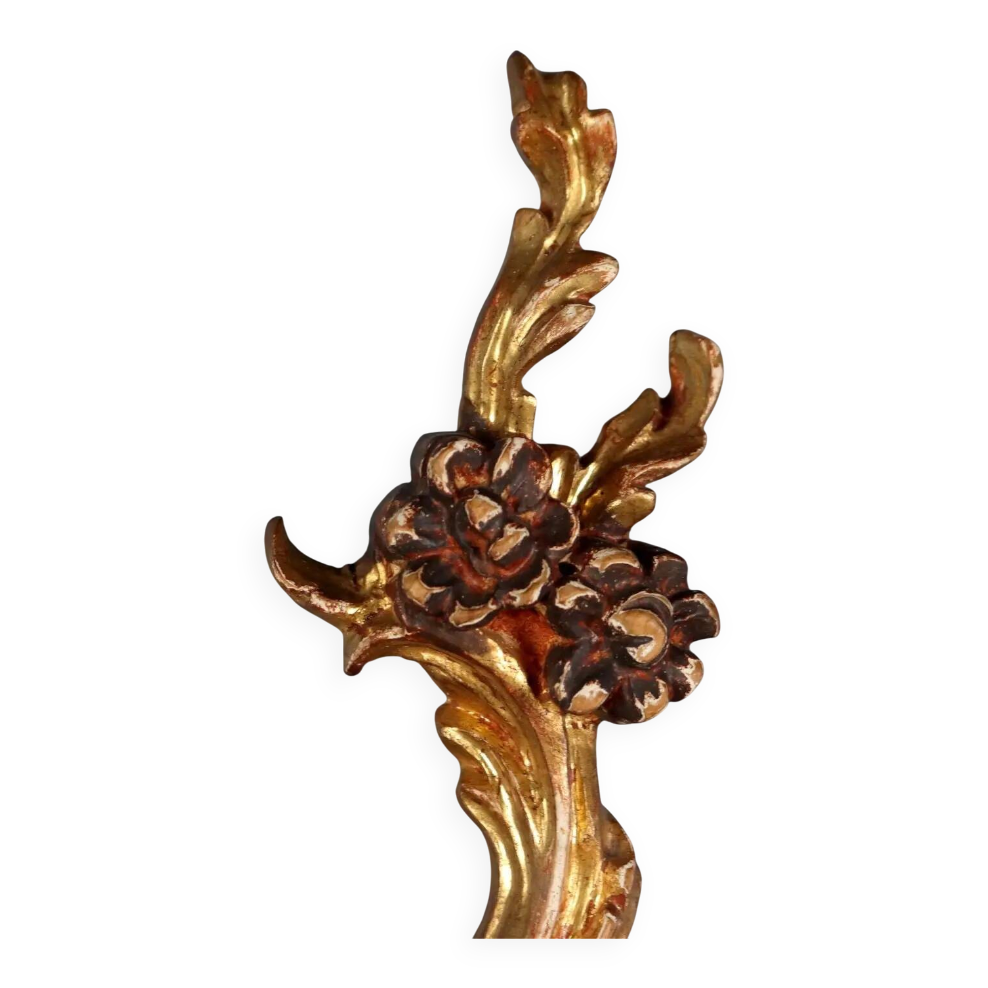 Antique wall sconces in carved lacquered and gilded wood, Italy, 20th century.