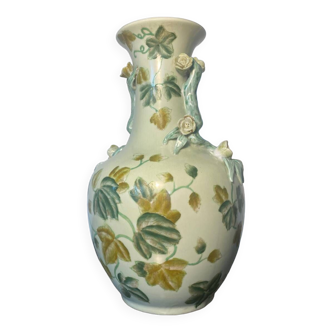 Decorative Chinese vase