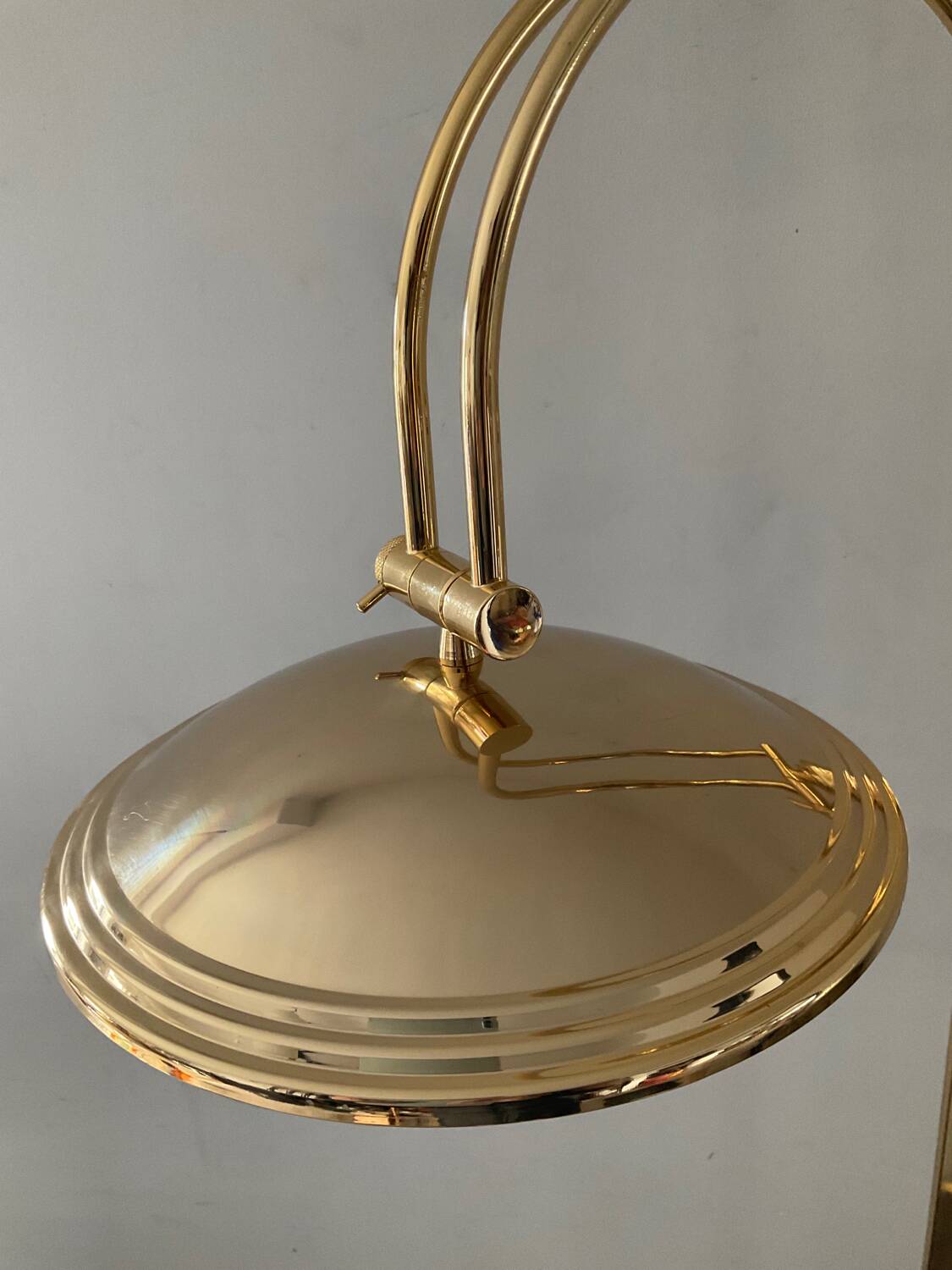 Articulated floor lamp from the 80s in gold metal