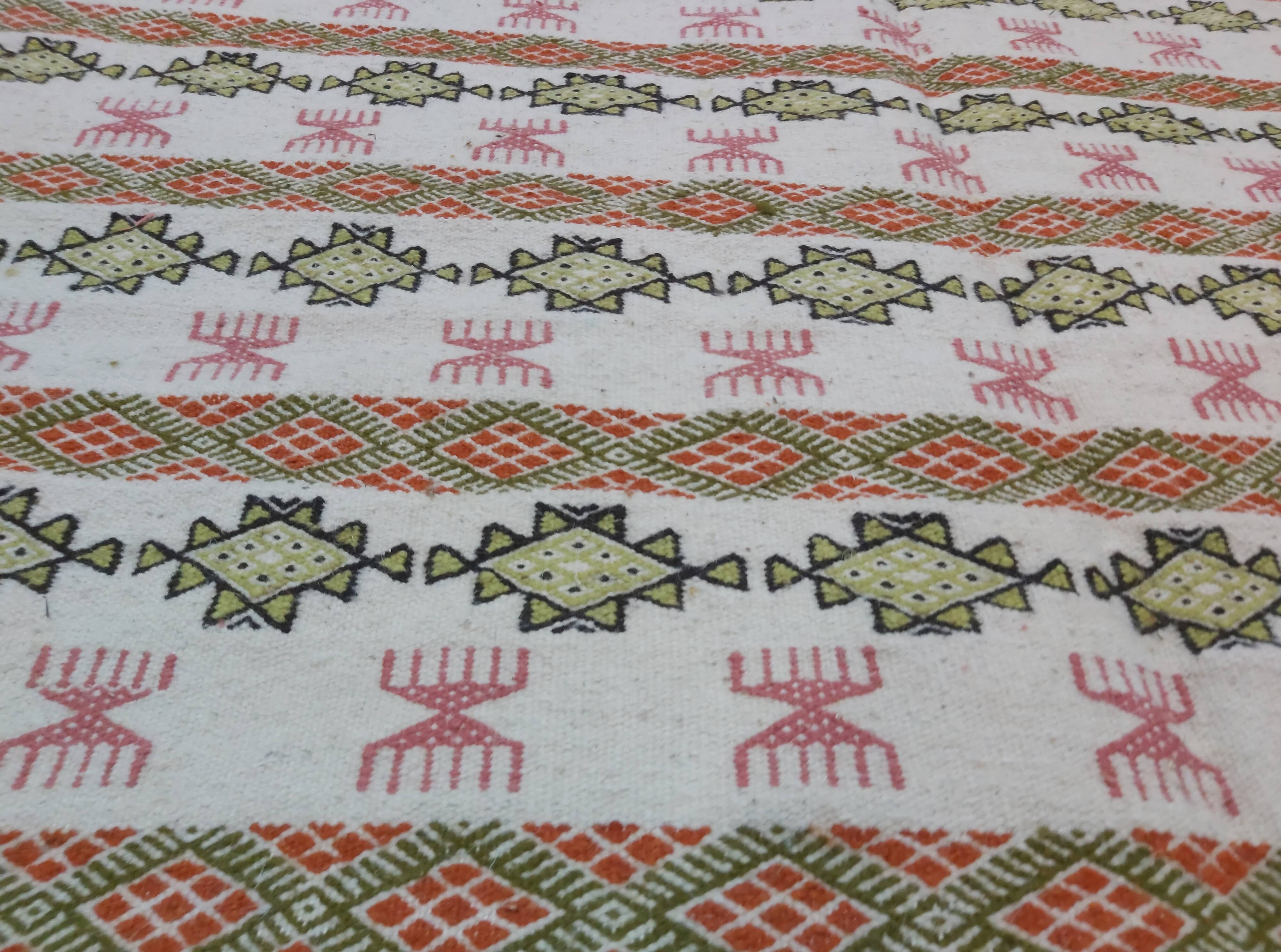 Traditional handmade margoum carpet