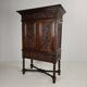 Cabinet colonial sculpté du 19e siècle – Indes orientales néerlandaises