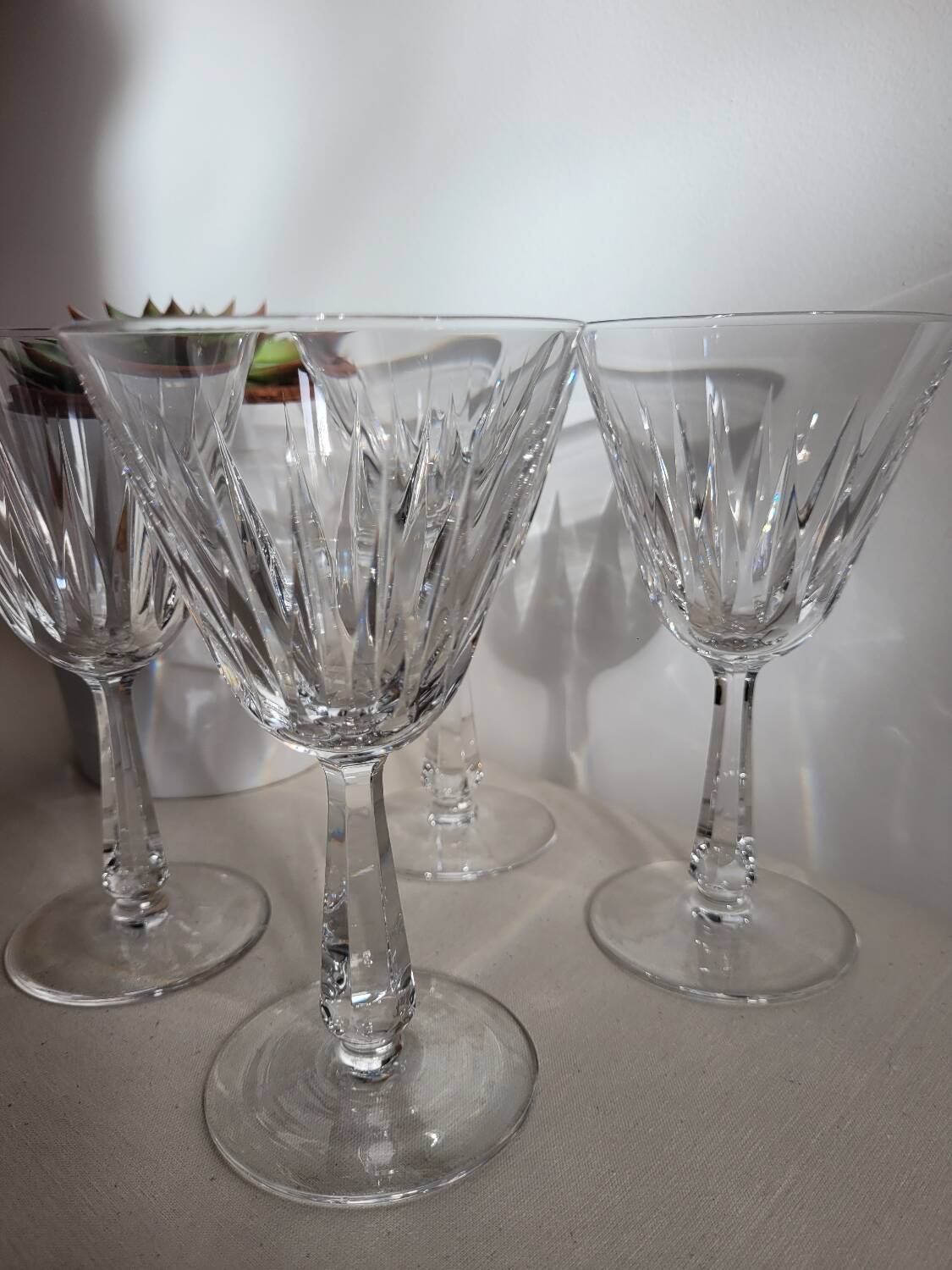 Set of 4 Villeroy and Boch water glasses