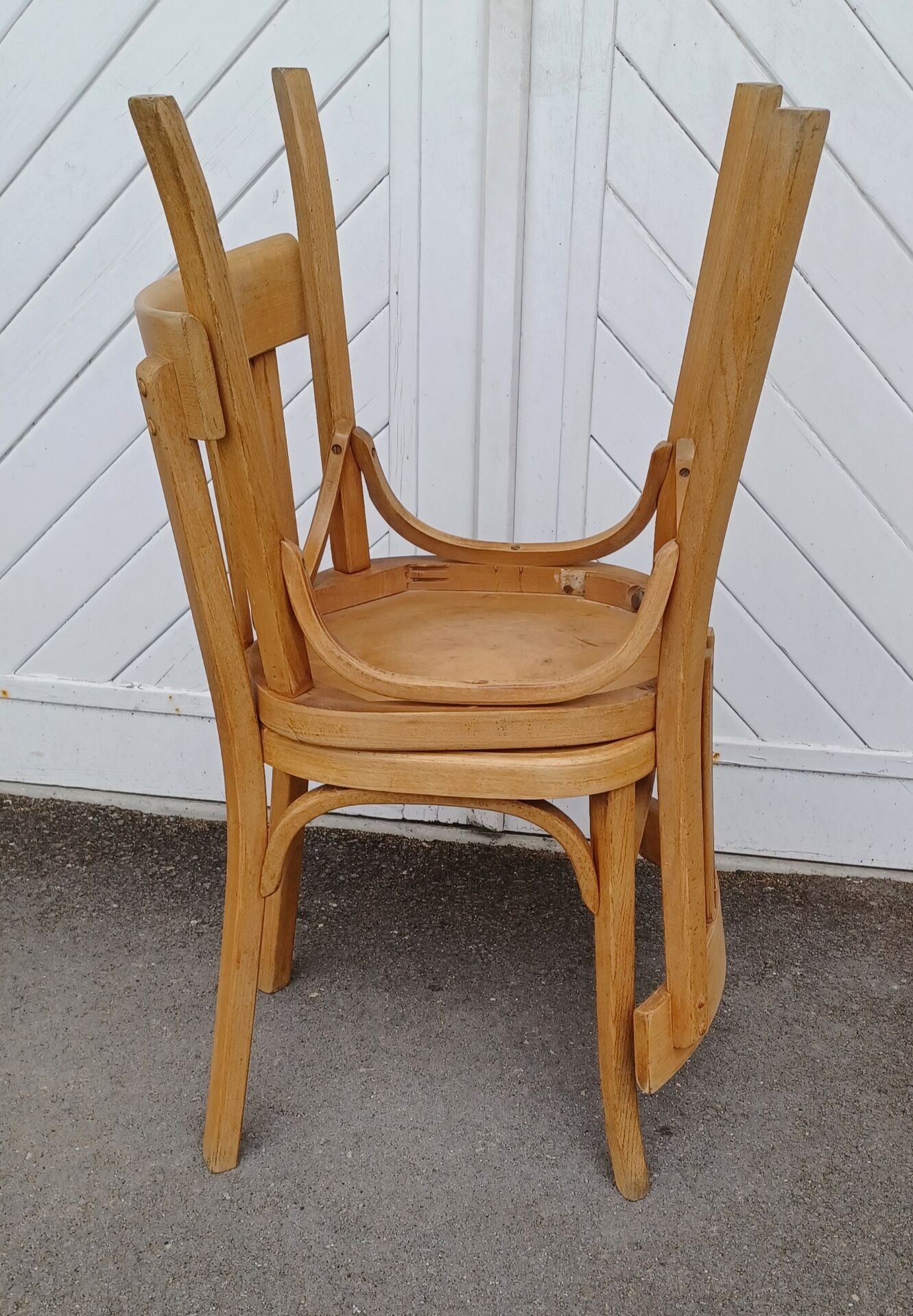 Paire de chaises bistrot Baumann