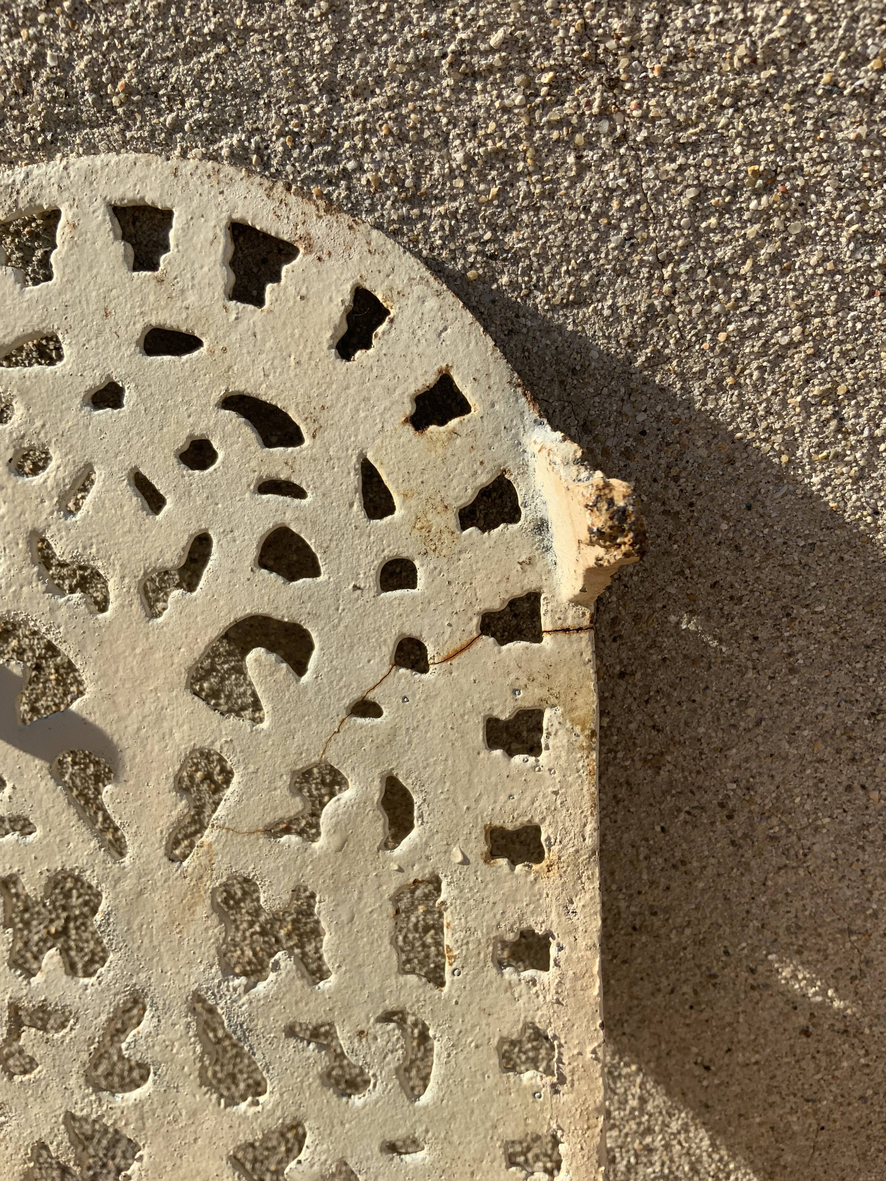 Old oval enamelled cast iron trifle soap holder
