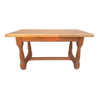 Coffee table with balusters in the manner of farmhouse tables