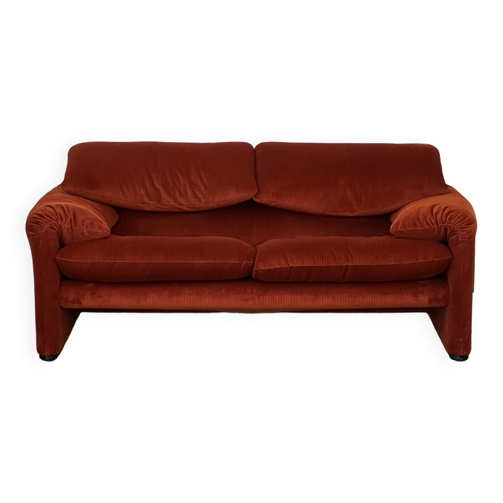 Maralunga 2-seater sofa by Vico Magistretti for Cassina Italy 1973
