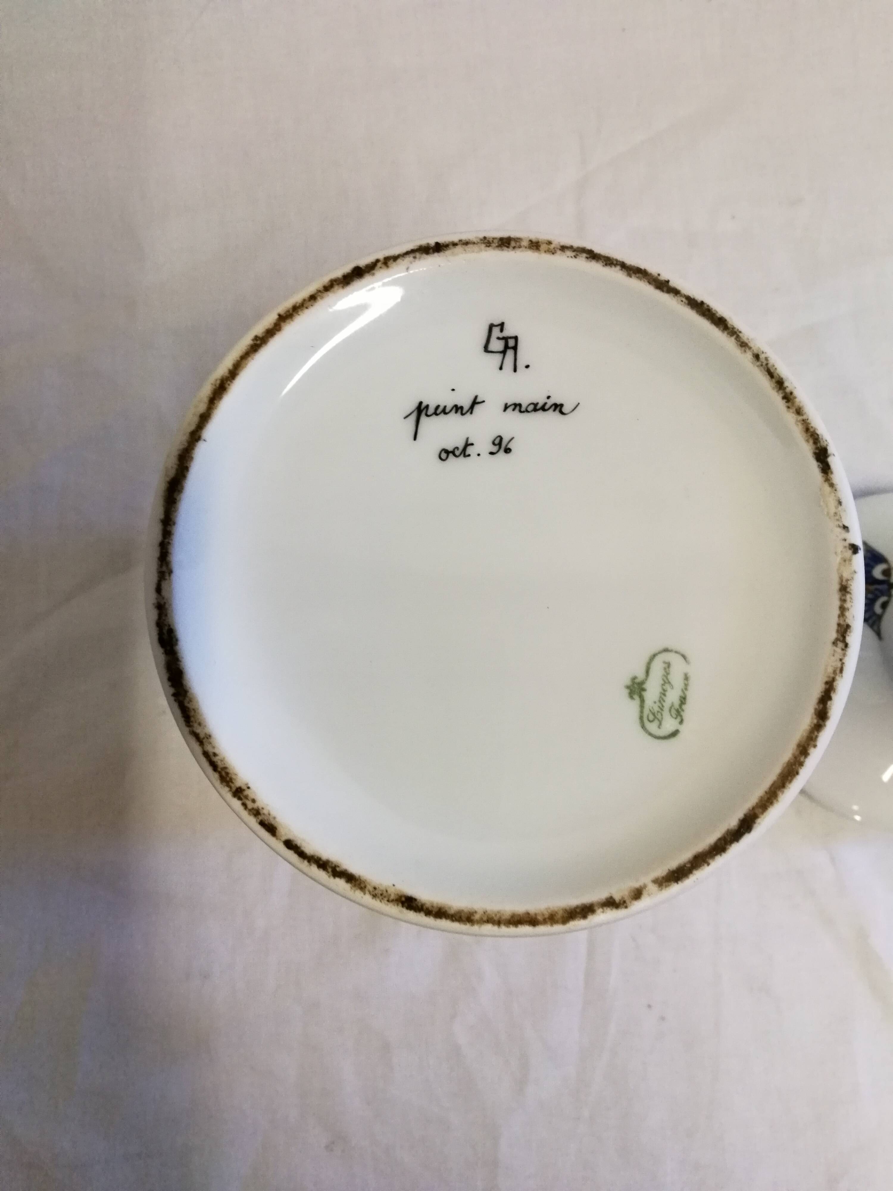 Old Digitalis Porcelain Medicine Jar