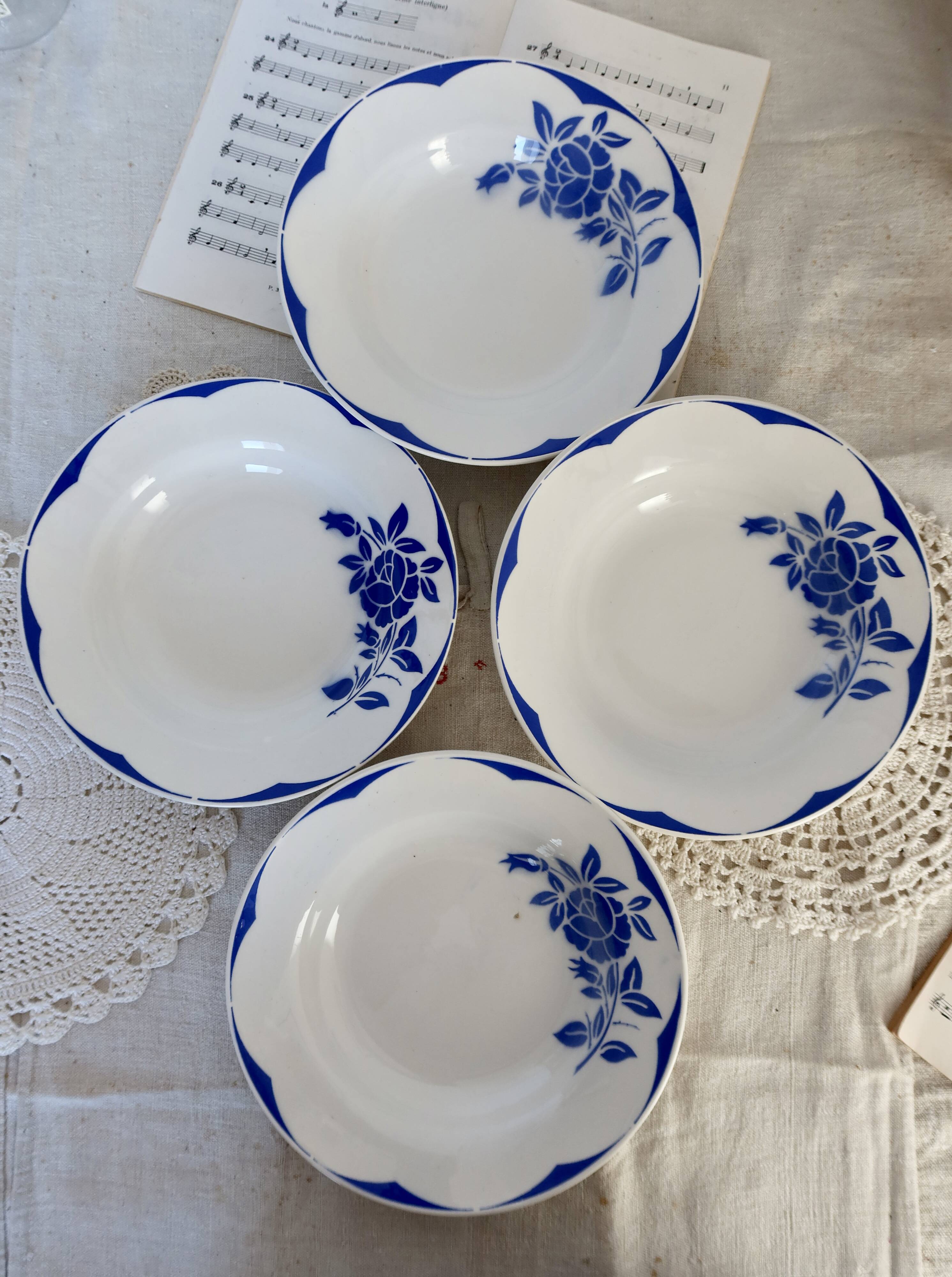 4 vintage Digoin Sarreguemines earthenware soup plates, Corsica model