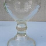 Glass cutter on stand