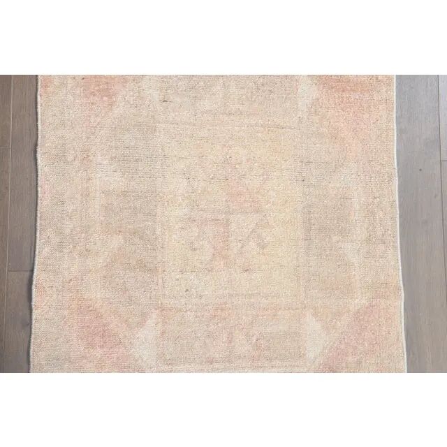 Tapis de couloir Oushak turc en laine et coton fait main, années 1970