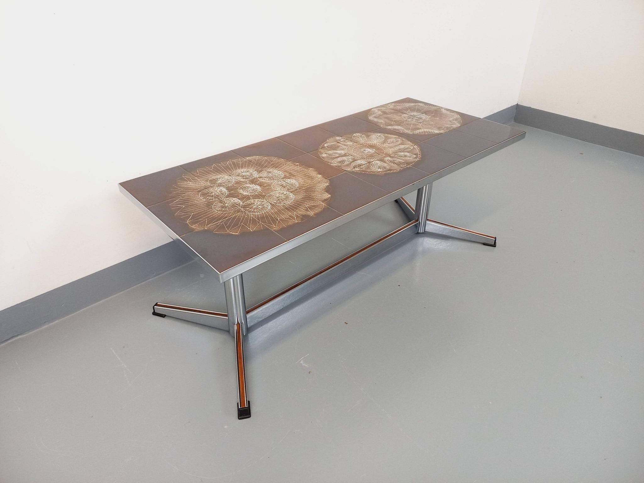 Vintage ceramic and chrome metal coffee table from the 70s