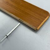 Ensemble de 2 étagères murales en teck du milieu du siècle, années 1970