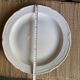 Large flat dish in fine porcelain from Limoges de Bernardaud 30 cm in diameter