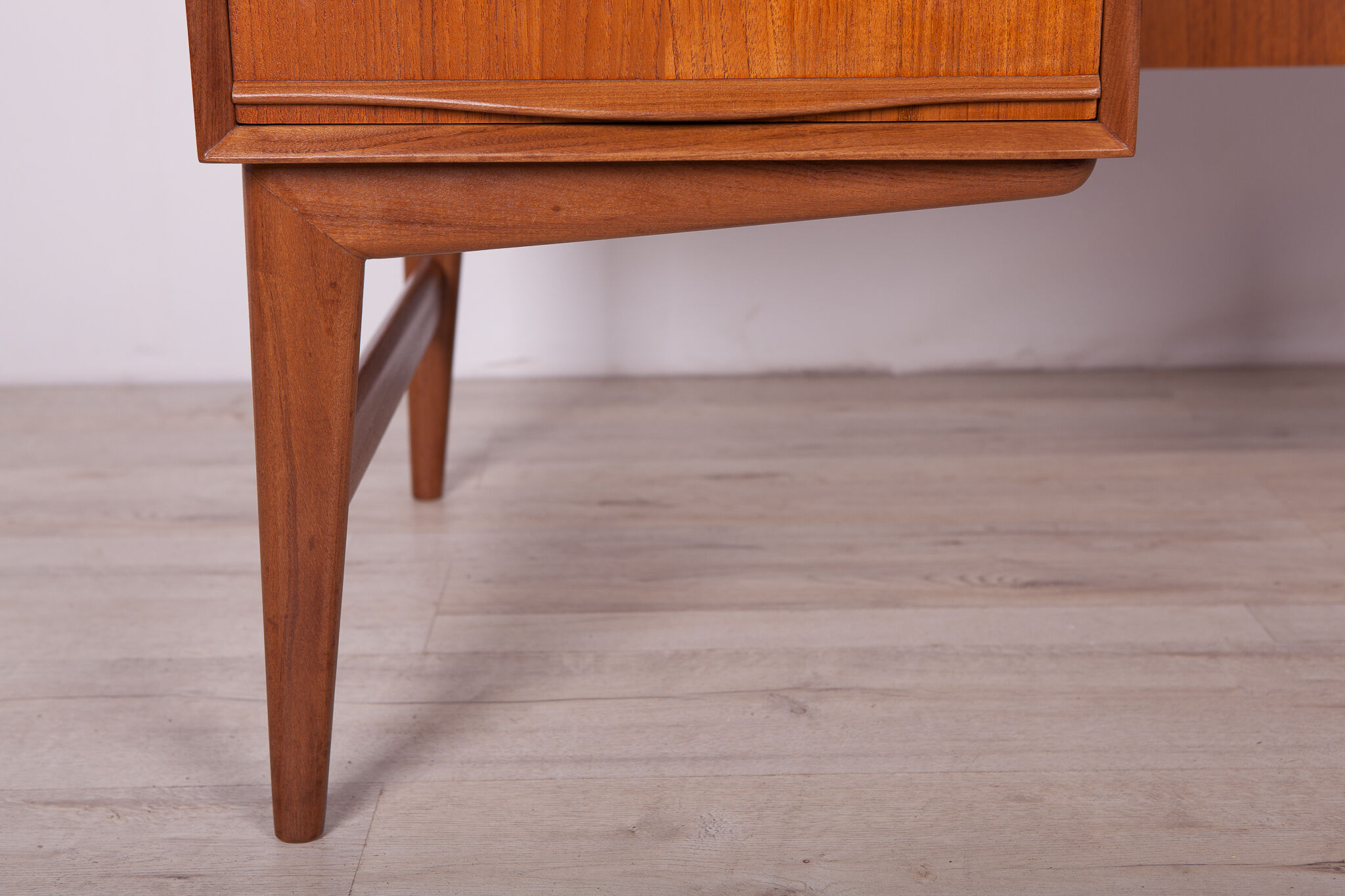 Mid-Century Freestanding Teak Desk, 1960s