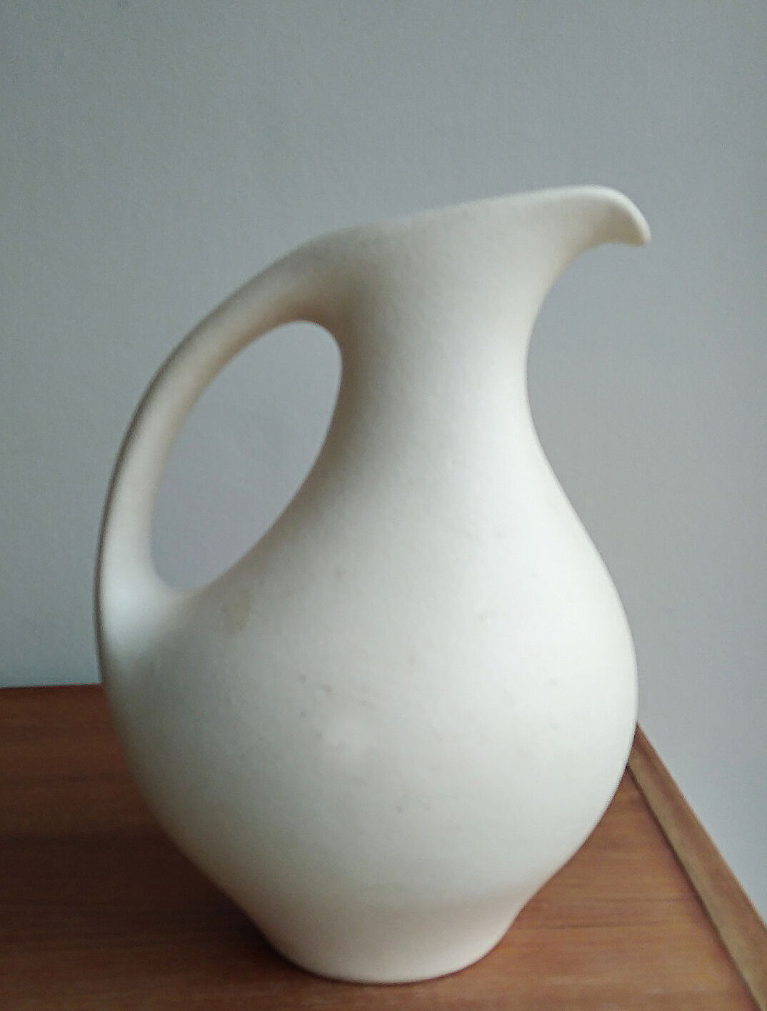 Pitcher 1950/60