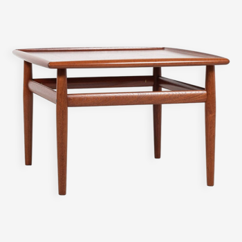 Midcentury Danish square coffee table in teak by Grete Jalk for Glostrup 1960s