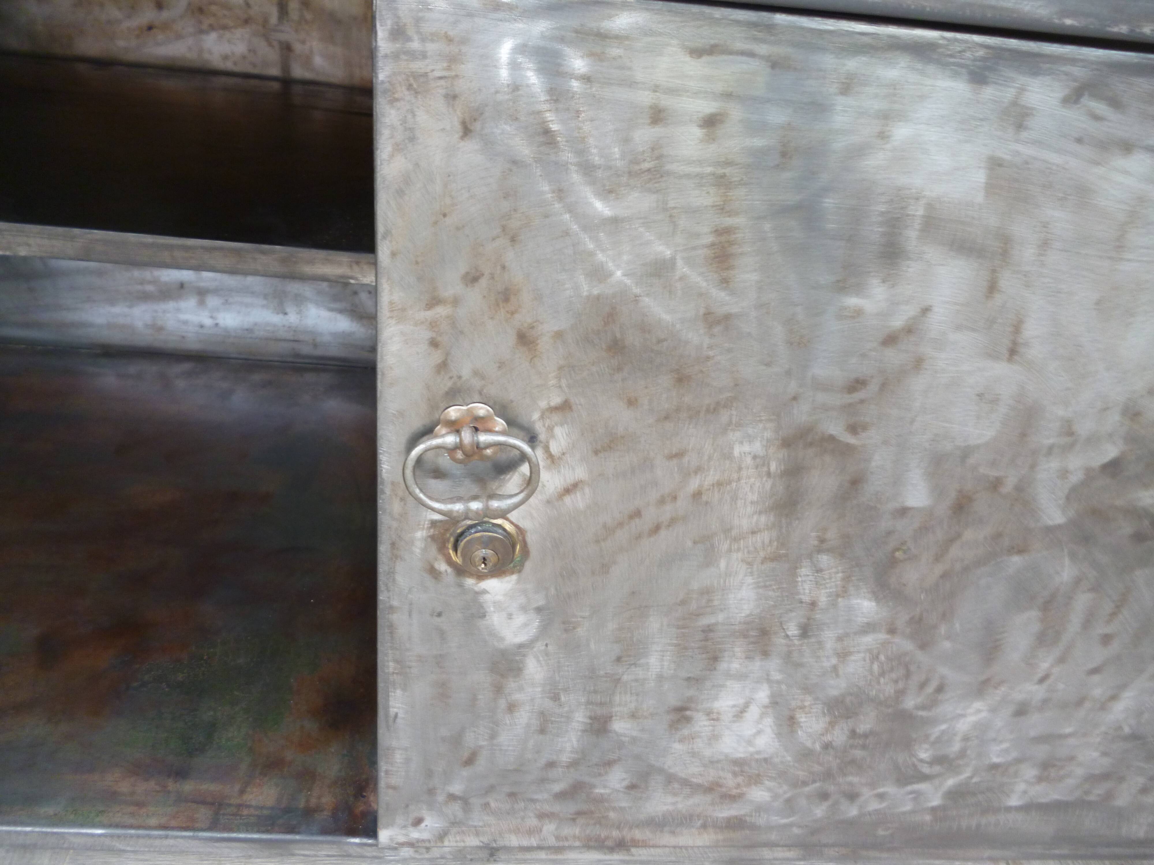 Industrial metal establishment