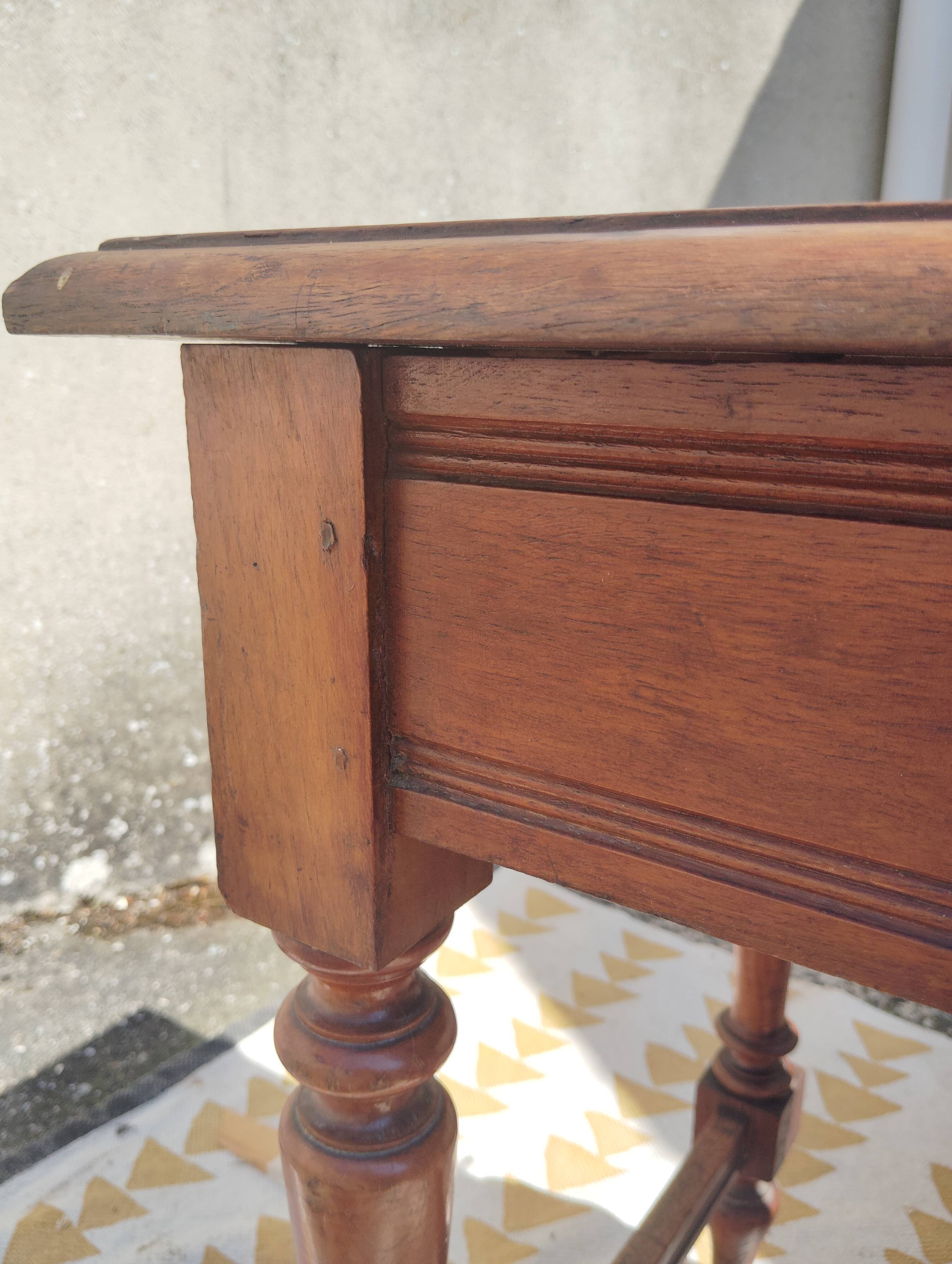 Bureau, écritoire, table d'appoint, fin 19ème