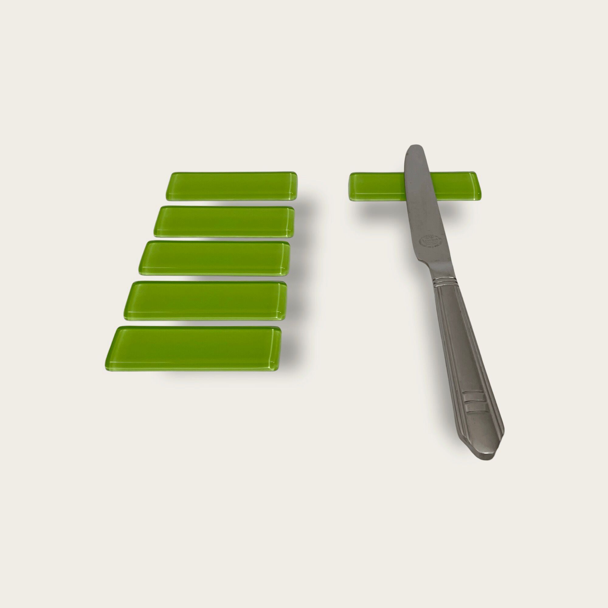 Knife holder, tableware, wand rest