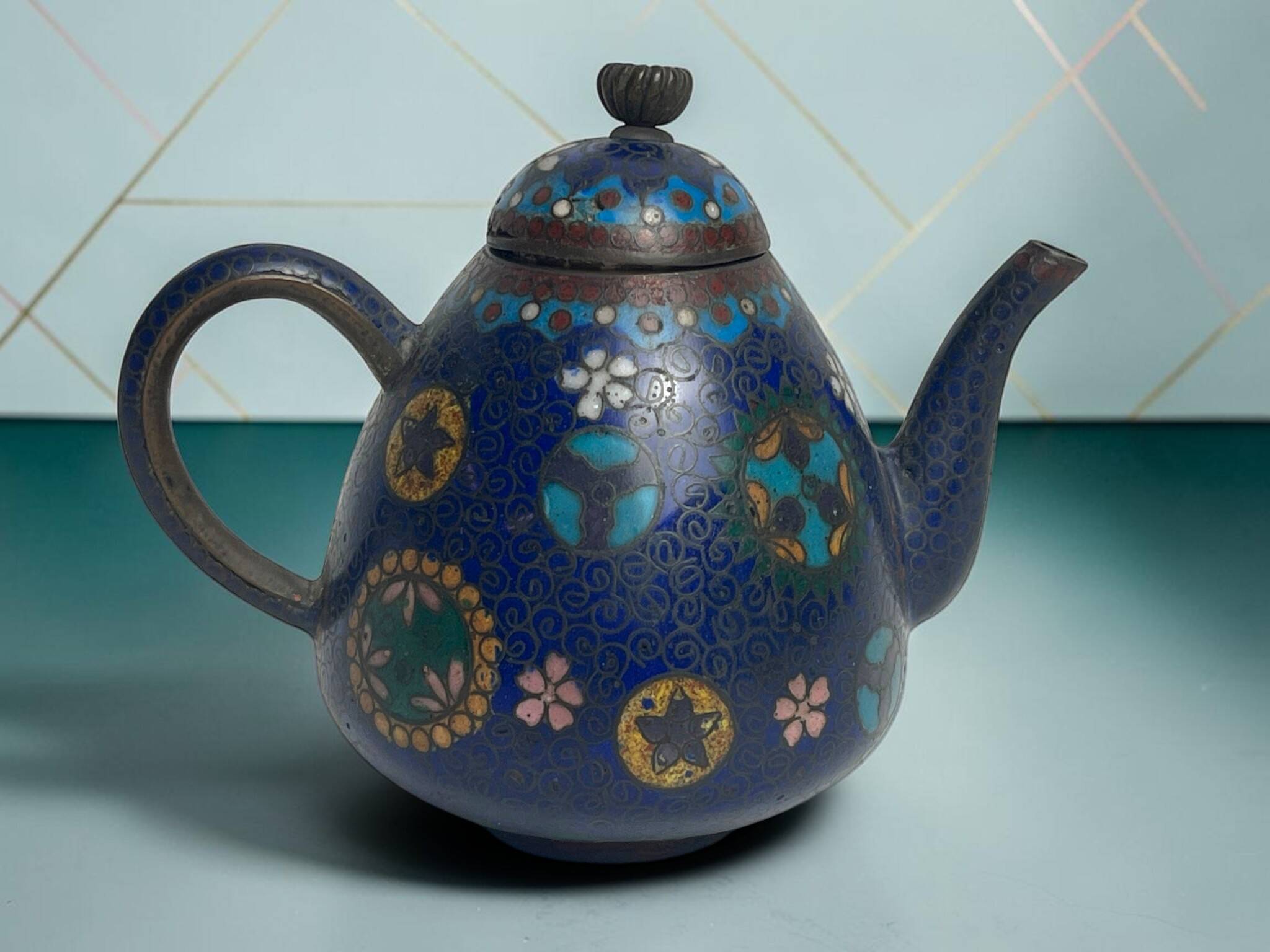 Chine petite verseuse bronze cloisonné début XXème
