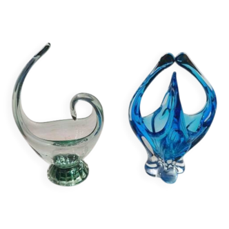 2 blue crystal and blown glass pocket vases