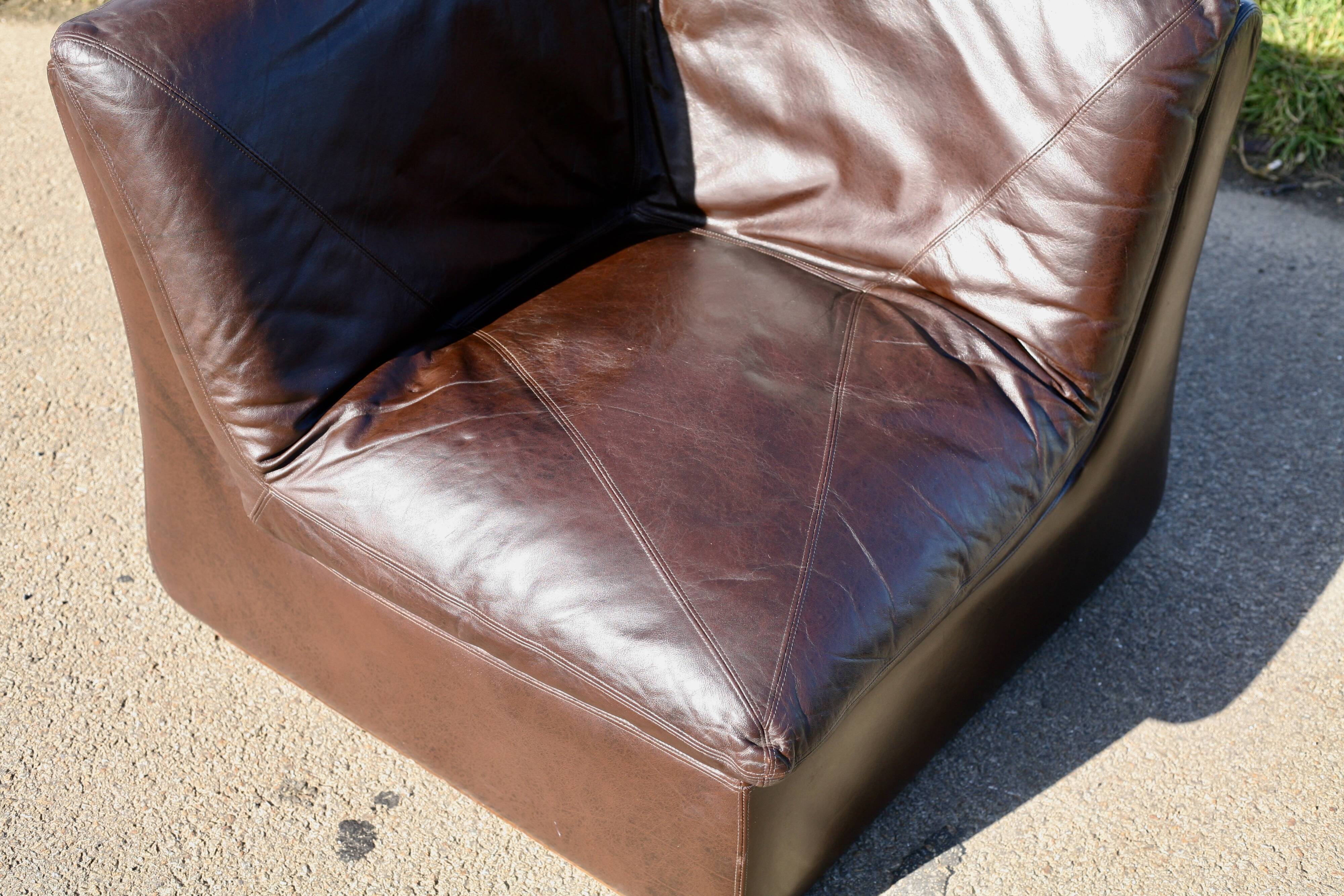 Modular sofa made up of 3 leather armchairs. Circa 1970