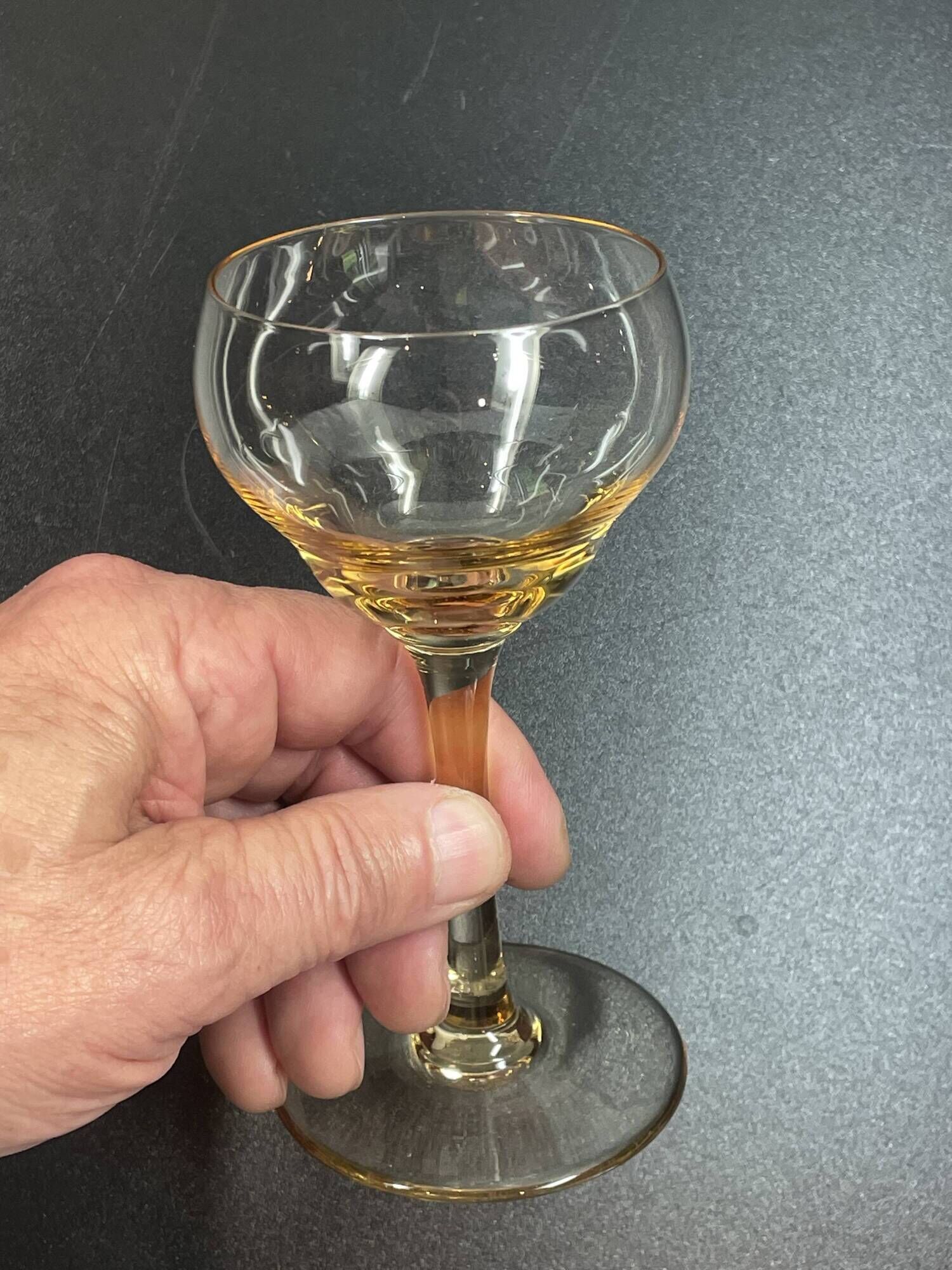 slightly amber table glass set of 7 height 14 cm, Daum Nancy