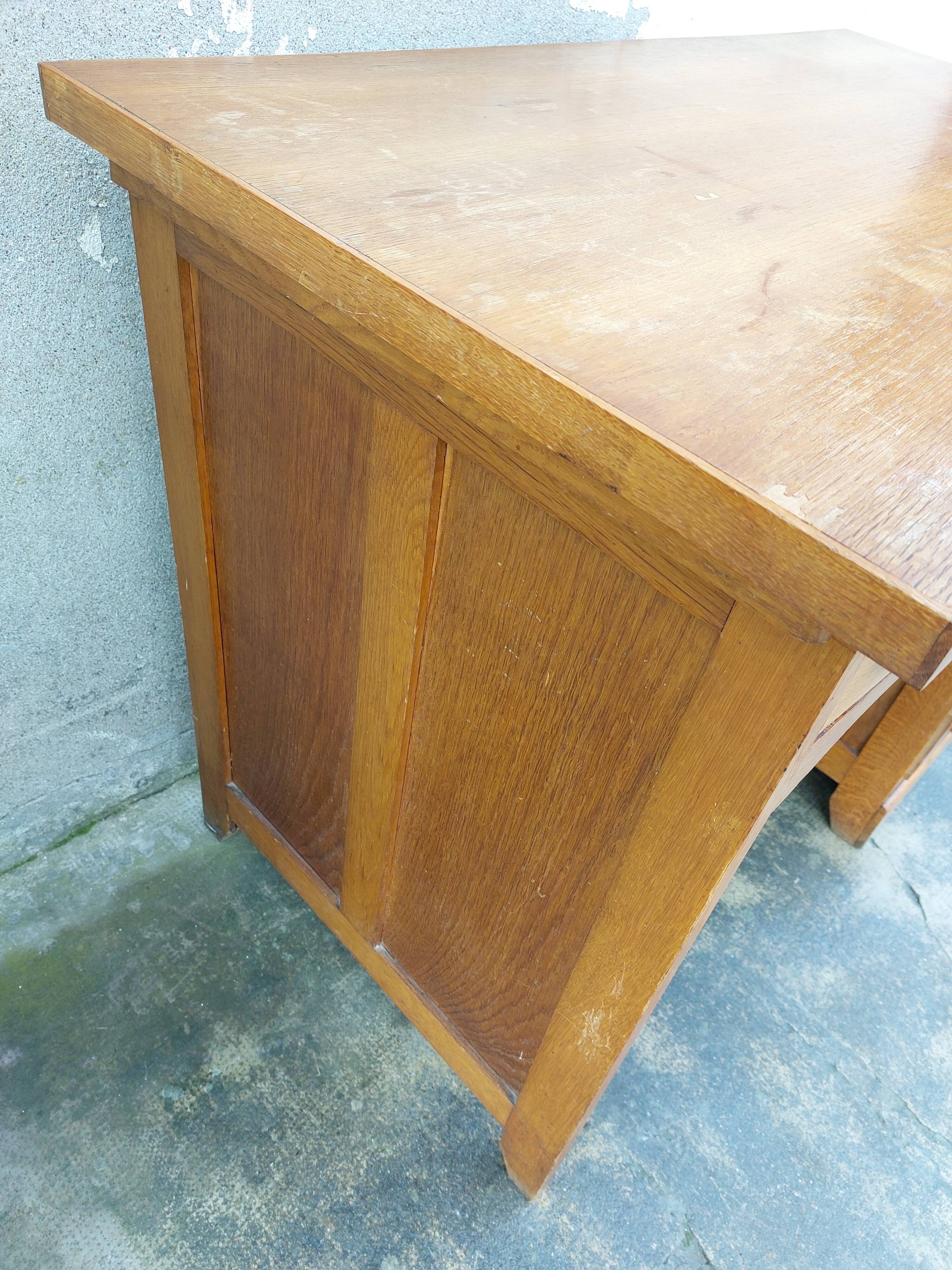 Administration office in vintage wood 1950