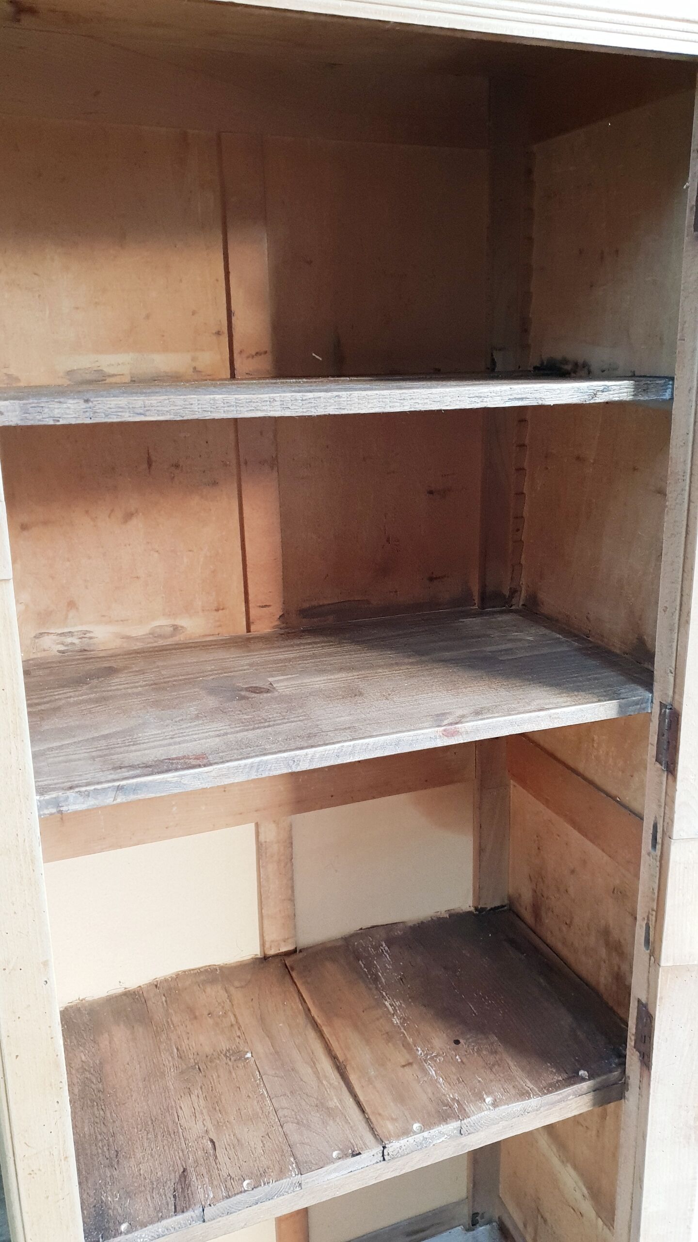 Vintage Parisian wardrobe