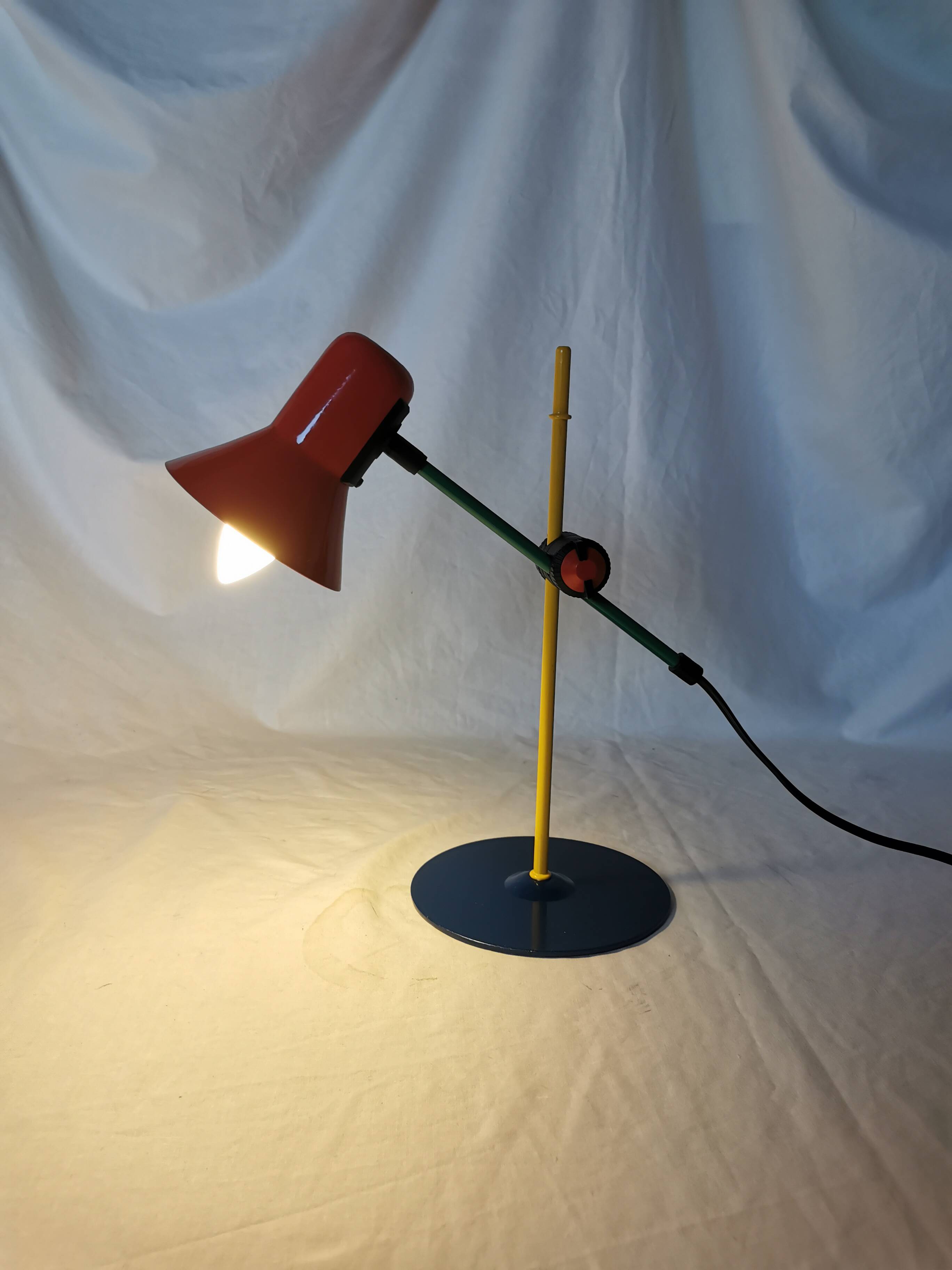 Lampe articulée postmoderne Veneta Lumi, Italie, 1980