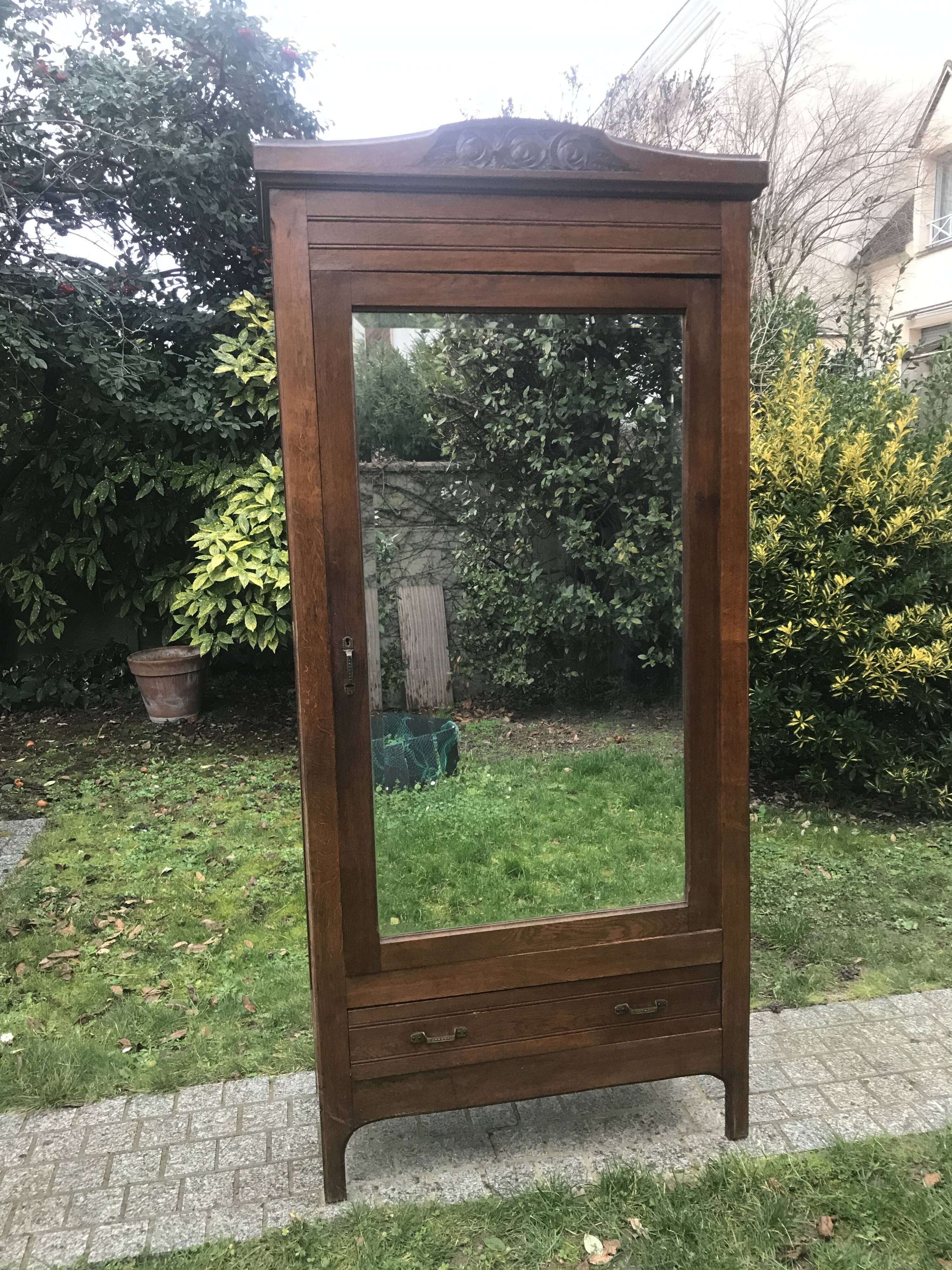 Art Deco cabinet with bevelled mirror 1930/1940