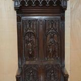 Gothic Jacobean hall chair finely carved from the Victorian era around 1860.