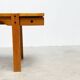 Bureau en pin original des années 1970