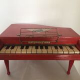 Toy piano
